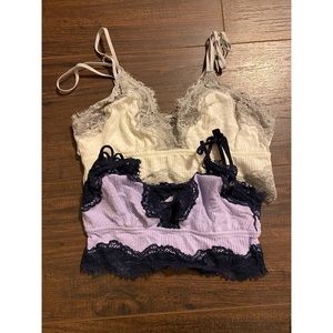 2 Aerie Ribbed Holiday Lace Bralettes